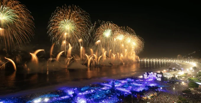 Réveillon 2025/2026 no Rio: Mais de 1 Milhão de Turistas Esperados com Impacto Econômico de R$ 3,3 Bilhões