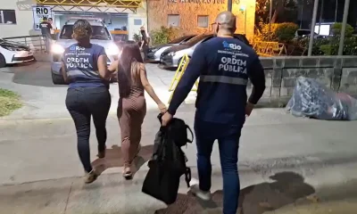 Grávida é presa com 29 celulares e objetos furtados na festa de Réveillon em Copacabana