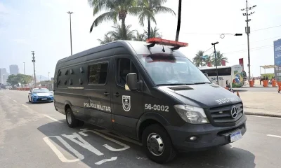 Réveillon 2026: Segurança no Rio é elogiada por turistas e moradores, com 3.500 agentes e 182 viaturas