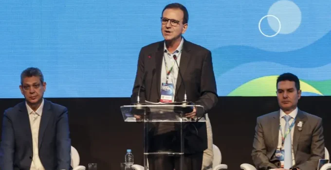 Eduardo Paes assume pré-campanha para Governador do RJ e abre debate sobre quem assume a Prefeitura do Rio