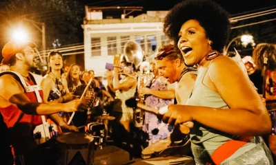 Carnaval 2026 no Rio: Buscas no Airbnb Disparam Quase 50%, com Forte Presença da Geração Z