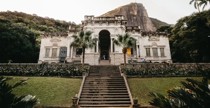 Rio de Janeiro Além do Óbvio: 5 Passeios Incríveis Fora do Roteiro Tradicional para Redescobrir a Cidade Maravilhosa