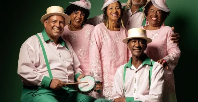 Experiência Cultural VerdeRosa na Mangueira: Setor Turístico Conhece a Alma do Carnaval Carioca