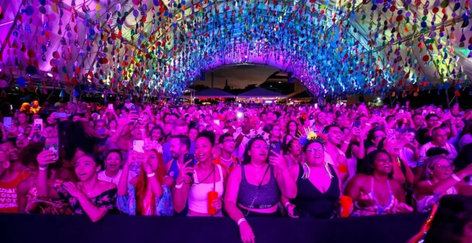 CasaBloco 2026: Rio de Janeiro se Torna a Capital Nacional do Carnaval com Festival de 9 Dias