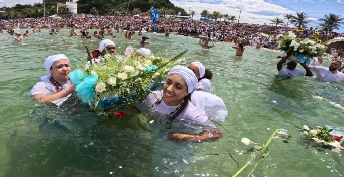Arpoador Celebra Dia de Iemanjá com Reconhecimento de Patrimônio Cultural e Expectativa de 30 Mil Pessoas