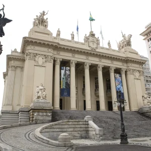 Polícia Civil do RJ prende 3 suspeitos de planejar ataque terrorista à Alerj com bombas caseiras