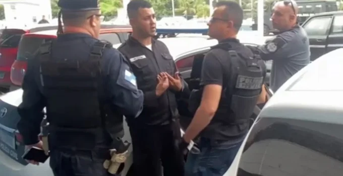 Vítima de estupro e extorsão por PM no Rio demonstrava pavor ao reconhecer agressor, diz delegado