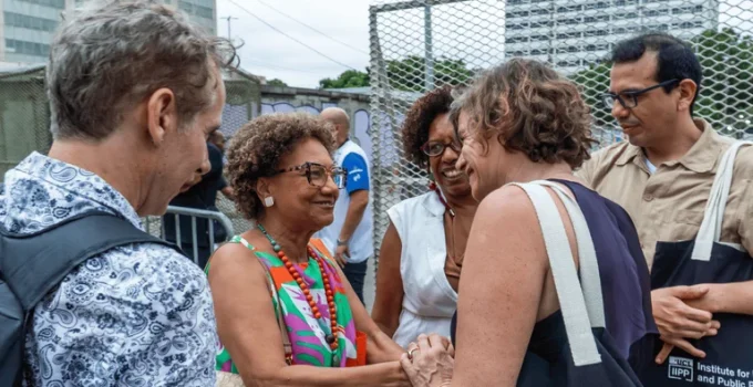 Mariana Mazzucato analisa Carnaval do Rio como motor de economia criativa e valor público em missão do MinC