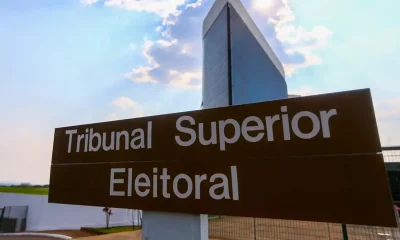 Oposição Aciona Justiça e TCU para Barrar Desfile de Escola de Samba que Homenageia Lula no Carnaval do Rio