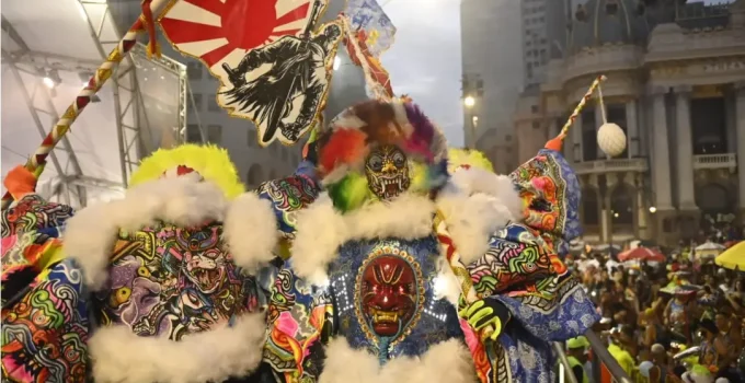 Cinelândia em Alerta: Violência e Assaltos Assombram Carnaval de Rua do Rio de Janeiro