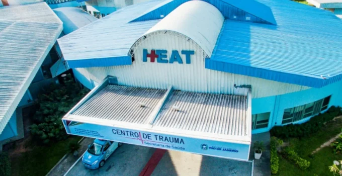 Ciclista de 60 anos é baleado em tentativa de assalto em Ipiíba, São Gonçalo; dois suspeitos foram presos