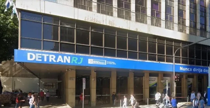 CNH Digital no Brasil: Entenda as Mudanças e o Que Já Está em Vigor no Rio de Janeiro