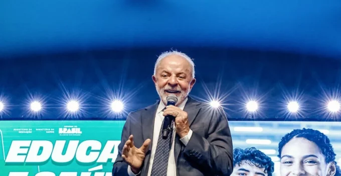 Lula no Carnaval: Desfile em Homenagem Sob Alerta do TSE e Aliados Divididos