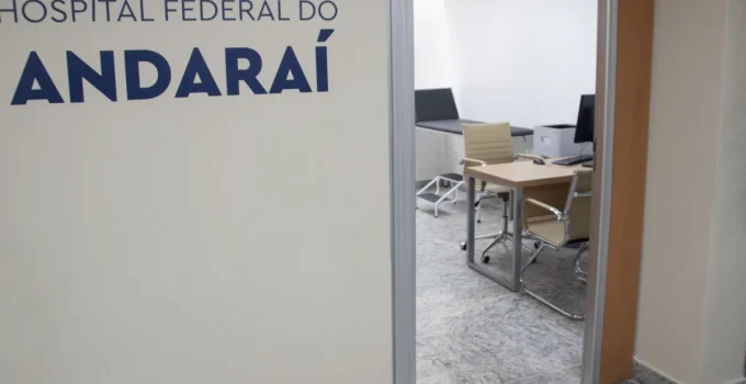 Mulher de 37 anos morre após ser atingida por bala perdida no Andaraí, Zona Norte do Rio