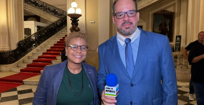 Verônica Lima: Primeira Mulher Negra na Cultura da ALERJ, Declara Futebol como Patrimônio do RJ