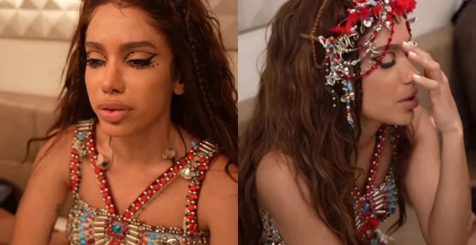 Anitta chora após perrengue em trio elétrico no Rio de Janeiro: 'Estava desesperada'