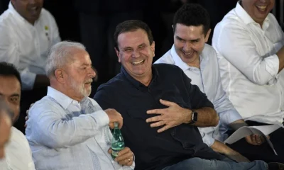 Lula entrega moradias no Rio e cobra 'chapa forte' para garantir apoio a Eduardo Paes em 2026