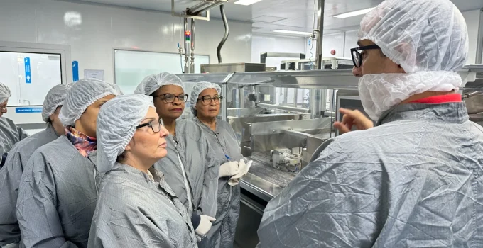 Parceria entre Vigilâncias Sanitárias do RJ e BA Fortalece Produção de Medicamentos Biológicos Estratégicos para o SUS