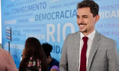 Vereador do Rio é Preso Suspeito de Ligação com o Comando Vermelho; PMs Também são Alvos