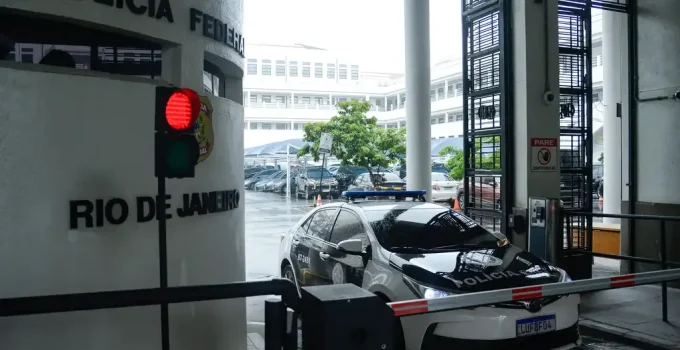 PF intensifica combate à infiltração do crime no poder público do Rio com força-tarefa permanente