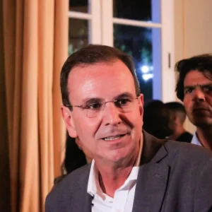 Paes defende vereador preso por suspeita de ligações com o Comando Vermelho: 'Até que me provem o contrário'