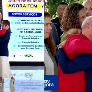 Janja surpreende Lula com beijo apaixonado durante evento oficial do governo no Rio de Janeiro