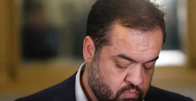 Cláudio Castro se reúne com cúpulas de partidos após TSE e adia decisão sobre permanência no cargo