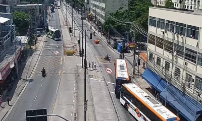 Ônibus sequestrados e usados como barricadas no Rio: Trânsito é afetado na Zona Oeste