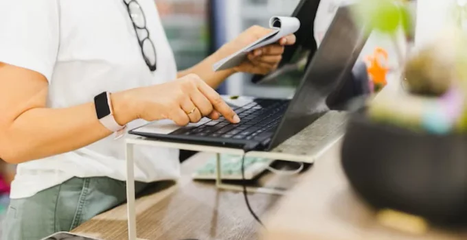 Rio de Janeiro Abre Semana com Mais de 3.800 Vagas de Emprego e Estágio em Diversas Áreas