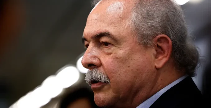 BNDES Injeta R$ 1 Bilhão por Dia na Economia em 2025, Alcançando R$ 366 Bilhões e Lucro Recorde