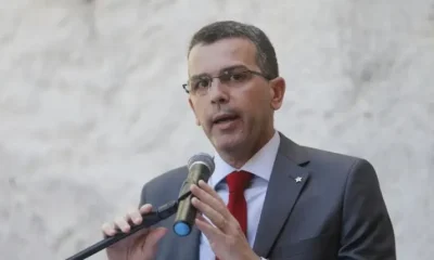 Ex-delegado Rivaldo Barbosa, ligado ao caso Marielle, é transferido para presídio de segurança máxima no Rio de Janeiro