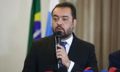 Cláudio Castro antecipa saída do governo do RJ para esta quarta-feira (18) em meio a julgamento no TSE