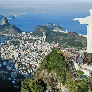 VEJA Fórum de Turismo no Rio de Janeiro Discute Oportunidades e Desafios para Crescimento Consistente do Setor