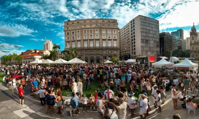 Feira das Yabás Celebra Cultura e Gastronomia do Subúrbio Carioca com Samba e Sabores no CCBB