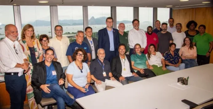 Rio de Janeiro Regulamenta Excursões Turísticas e Fortalece Papel dos Guias de Turismo com Novo Decreto