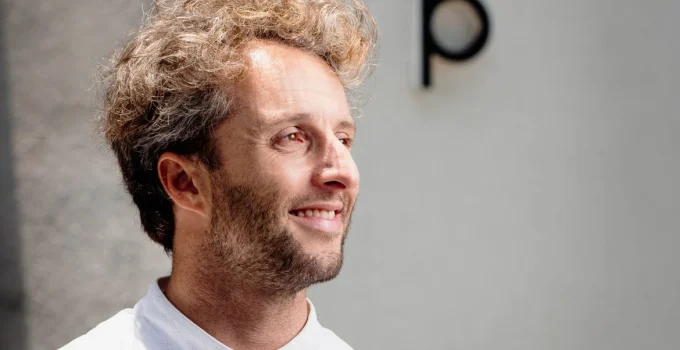 Chef Camilo Vanazzi, premiado por culinária francesa, assume a cozinha do Arp Bar no Hotel Arpoador com inspiração brasileira e internacional