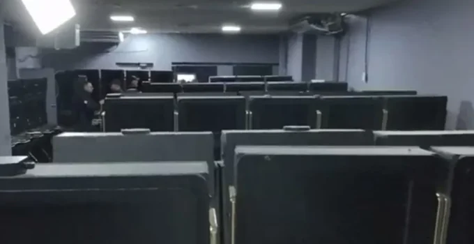 MPRJ apreende 48 máquinas caça-níquel em bingo clandestino ligado à 'nova cúpula' do jogo do bicho em Vila Isabel