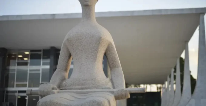 STF Valida Voto Secreto e Eleição Indireta para Governo do Rio Após Renúncia e Cassação