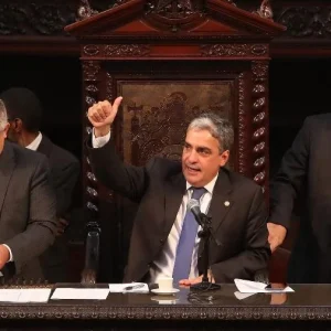 Eleição Indireta no RJ com Voto Secreto: André Ceciliano (PT) Visto como Beneficiado em Disputa pelo Governo