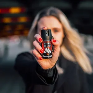 Pesquisa: Maioria no Rio de Janeiro apoia venda de spray de pimenta em farmácias para autodefesa